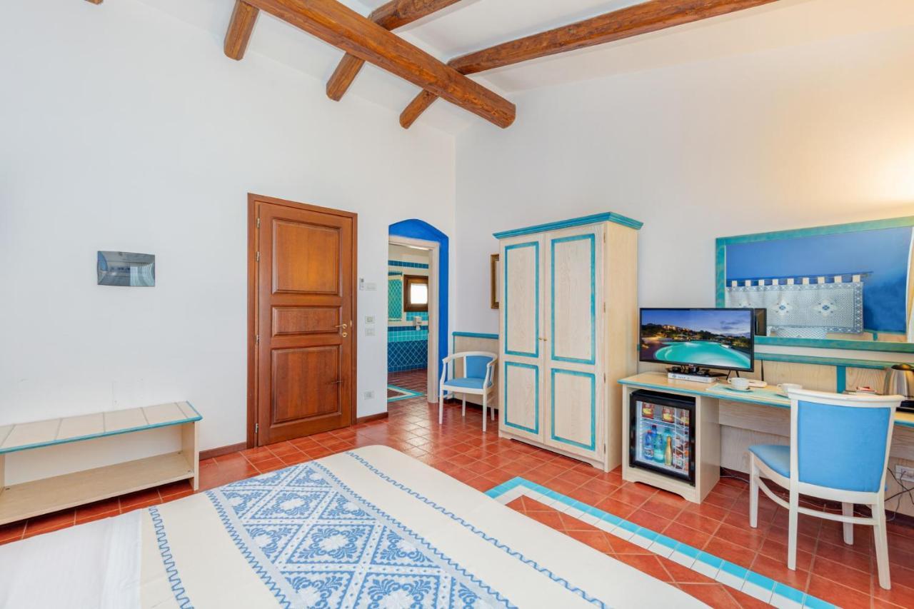 Готель Il Borgo Bagabaga - Exclusive Country Retreat Кастельсардо Екстер'єр фото